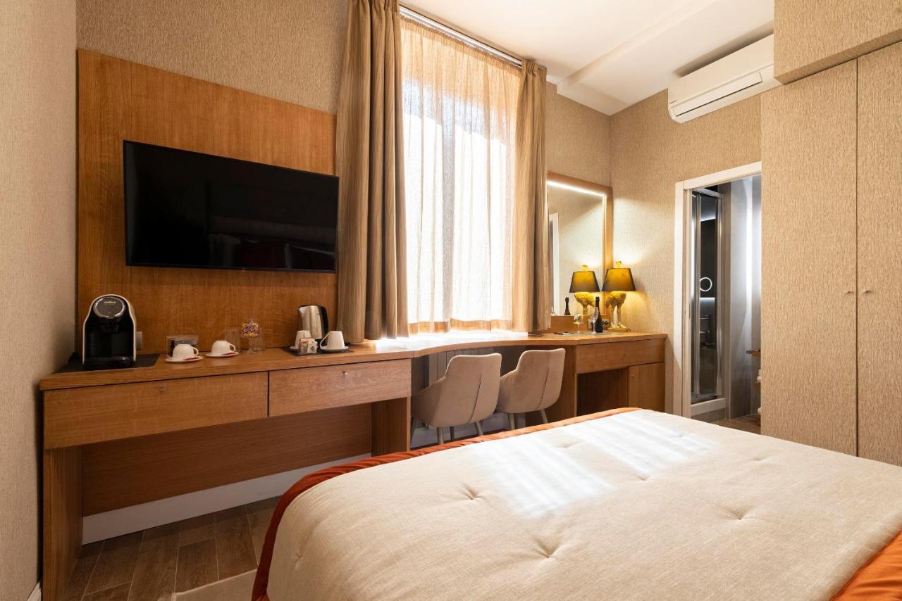 Royal Rooms Corso Rzym Zewnętrze zdjęcie
