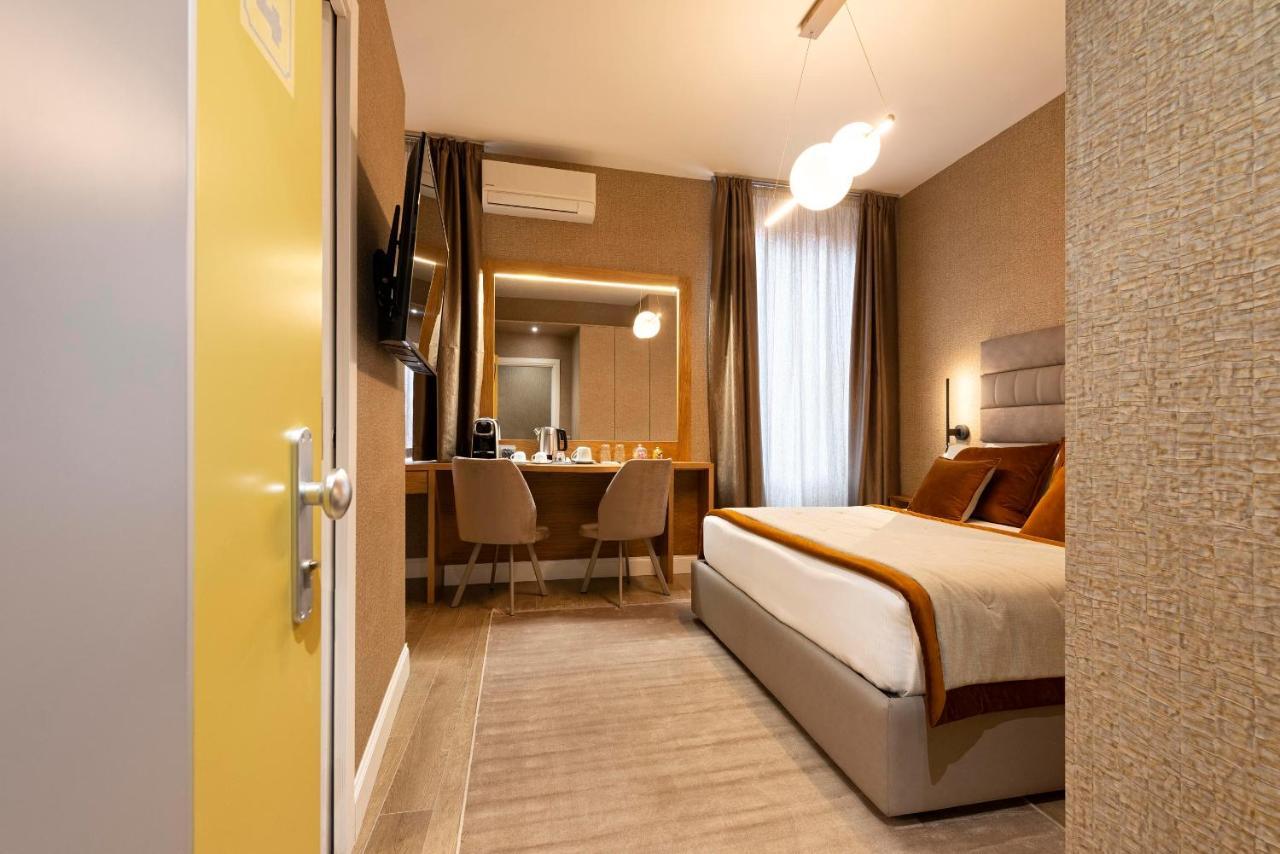 Royal Rooms Corso Rzym Zewnętrze zdjęcie