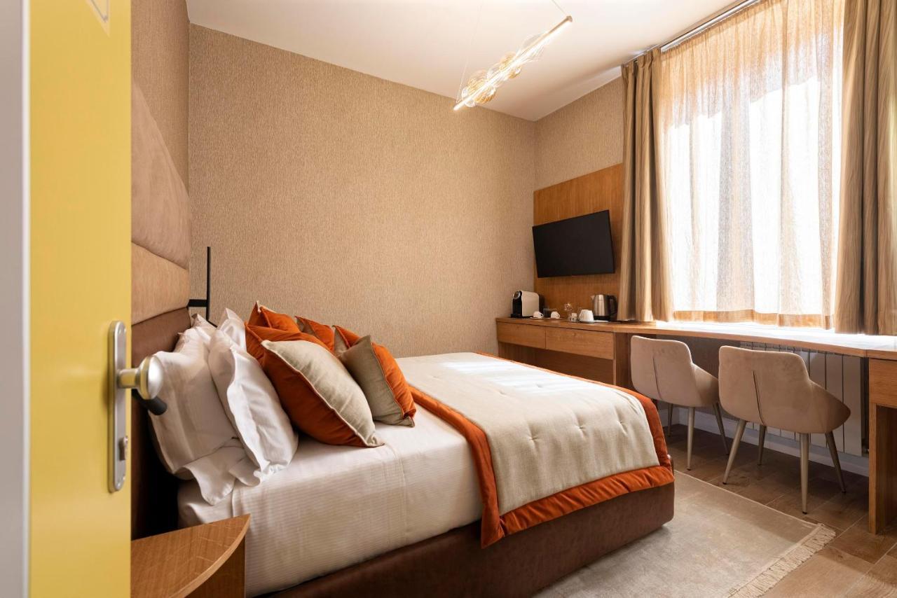 Royal Rooms Corso Rzym Zewnętrze zdjęcie